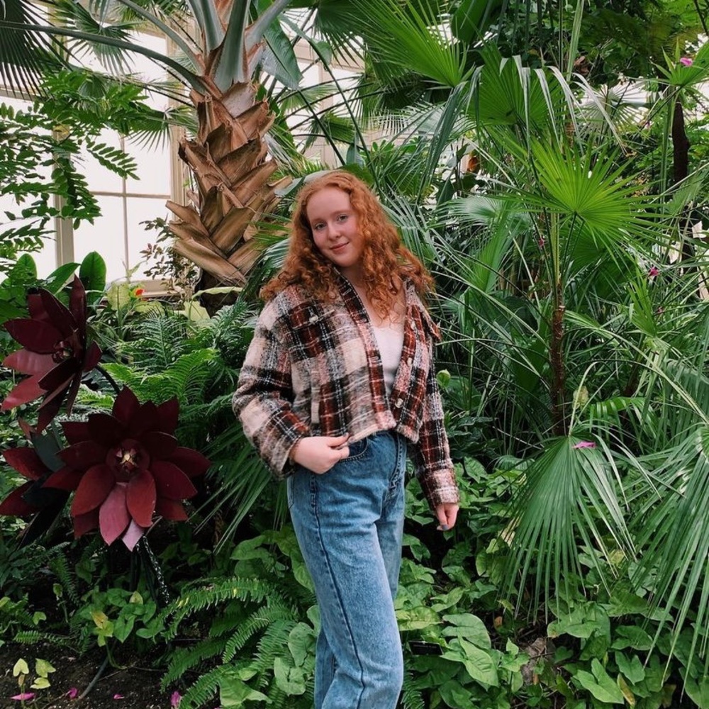 Meet your Posher, Emily